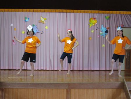 はと組の先生の出し物