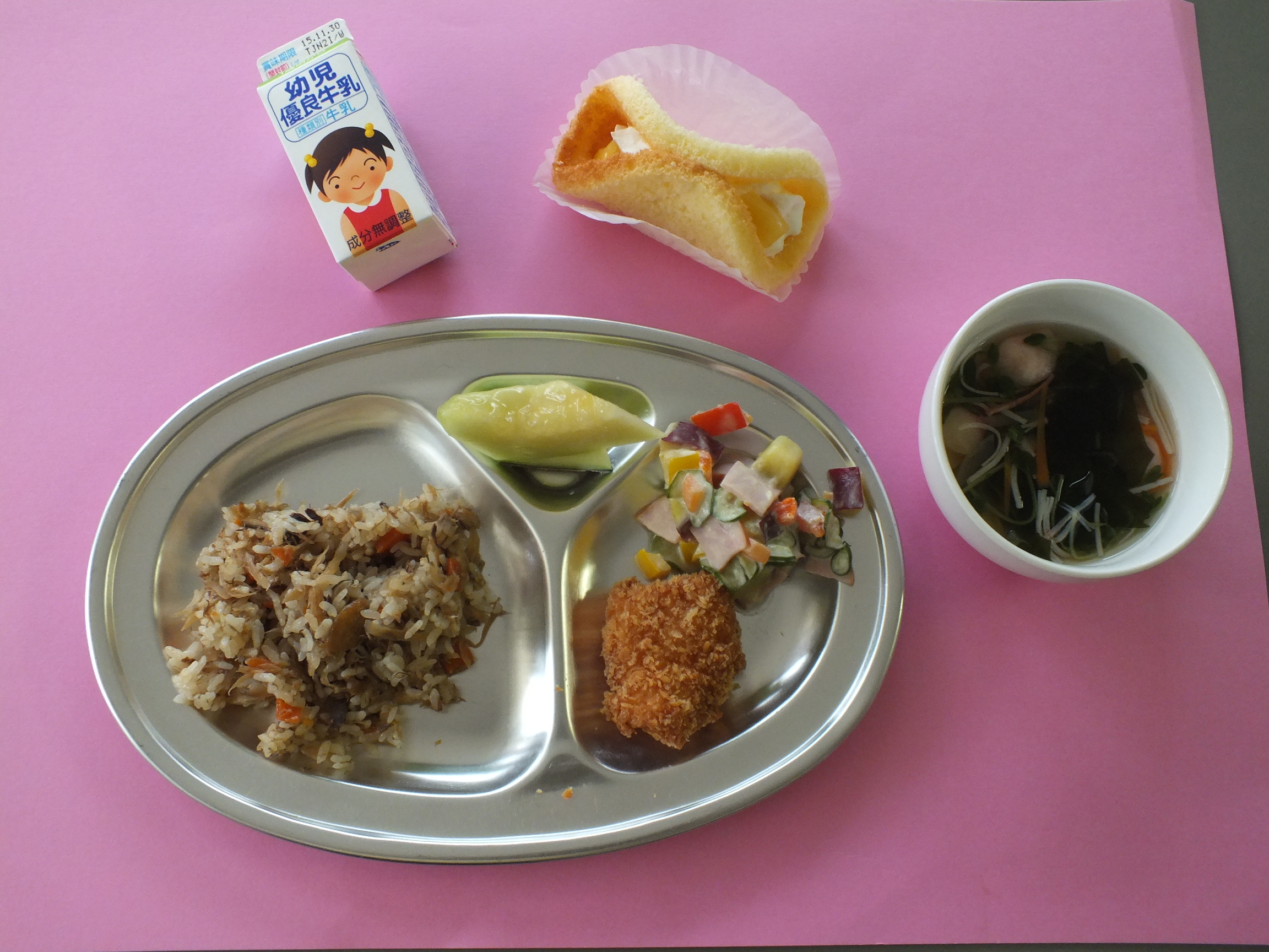 お誕生給食