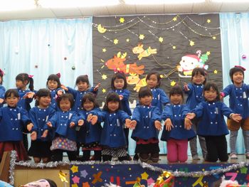 年長女子出し物