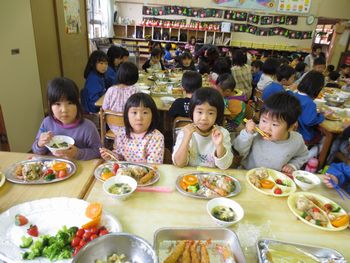 会食の様子