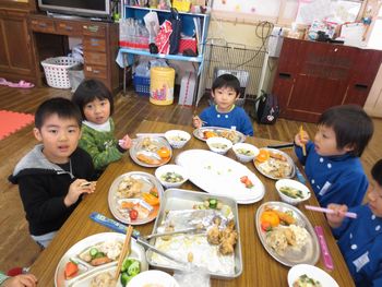 会食の様子