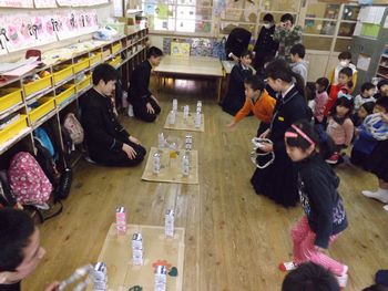 ペットボトルの輪投げ」