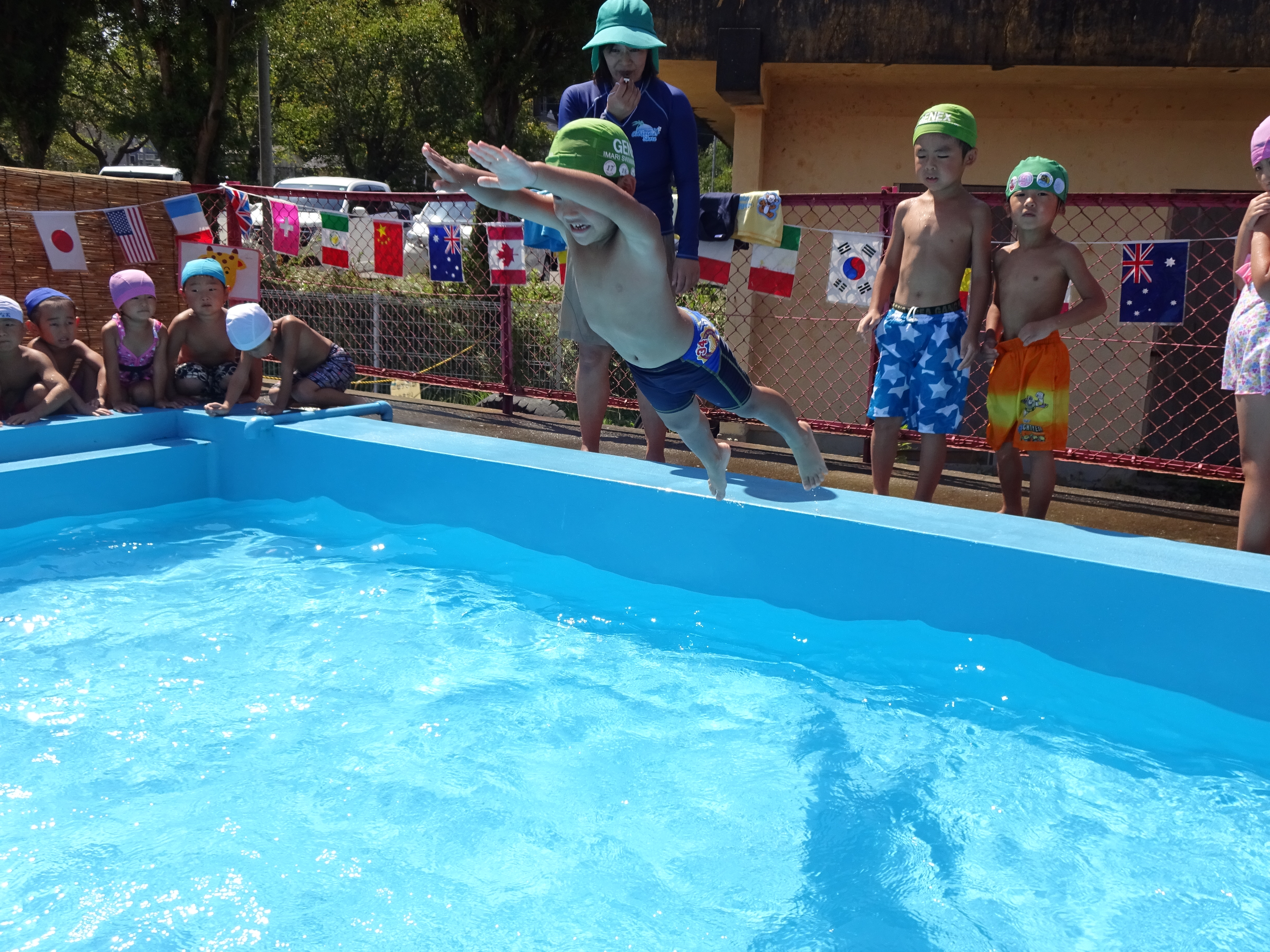 まつ組　飛び込み