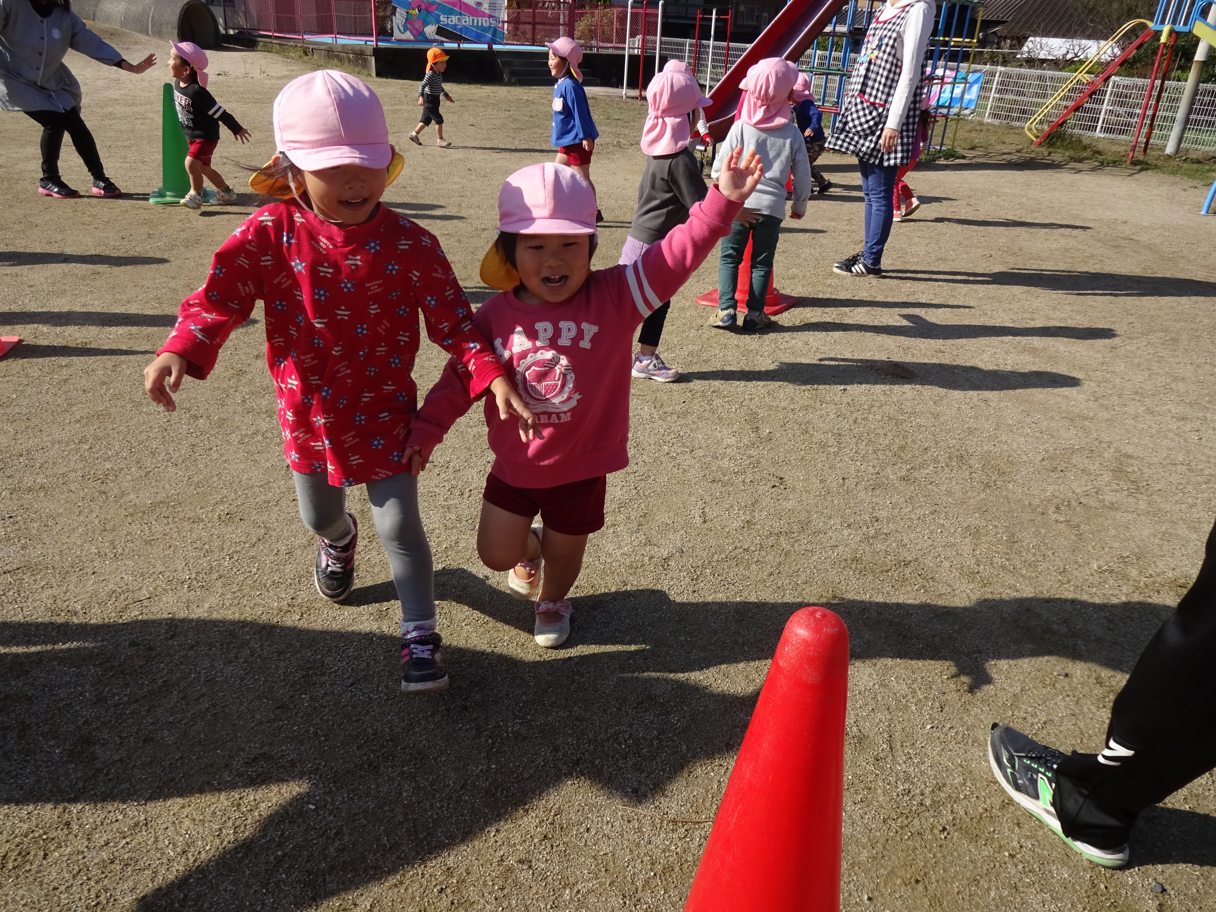 コーンにタッチゲーム