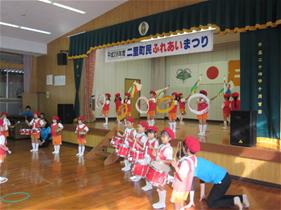 ふれあいまつりのようす