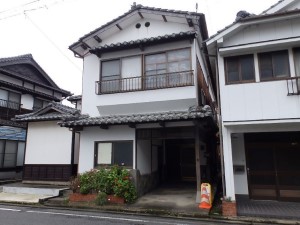 298外観