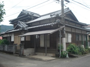 394外観