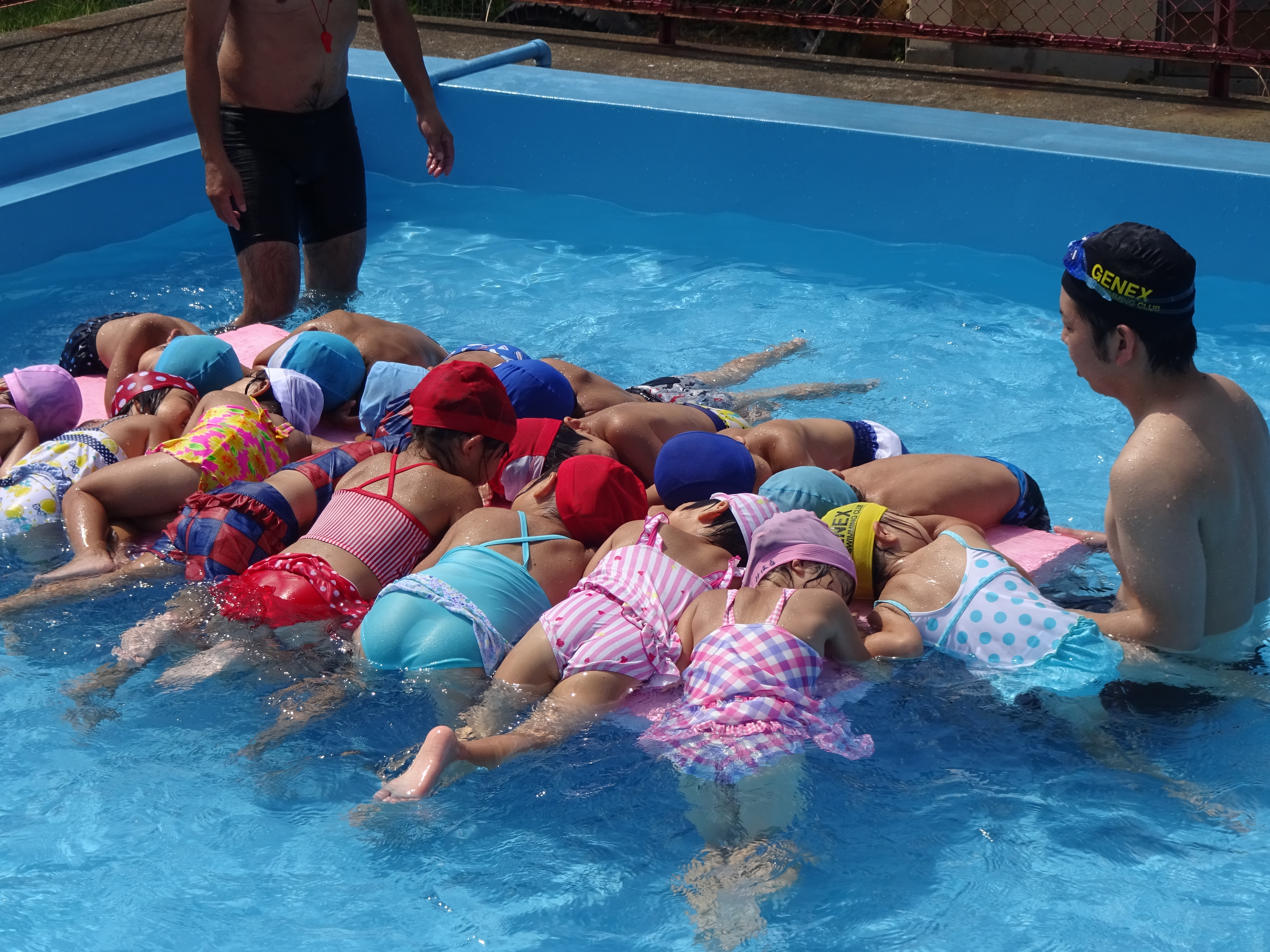 ビート板で浮いているところ