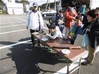 二里町民ふれあいまつりのようす