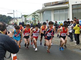 市内一周駅伝競走大会のようす
