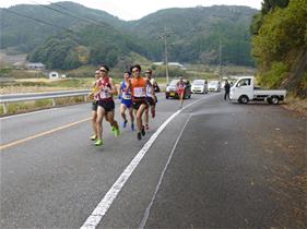 市内一周駅伝競走大会のようす