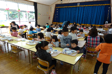 全体給食