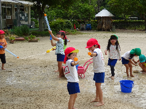 水鉄砲遊び