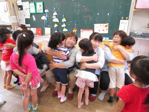 ありがとうのハグ