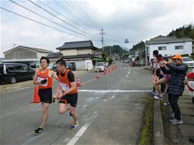 市内一周駅伝競走大会のようす