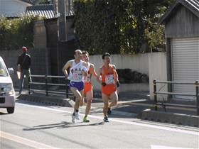 東西松浦駅伝大会のようす
