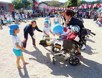 東方会