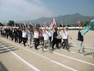 入場行進特別賞(大里)