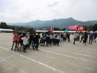 百足競争リレー