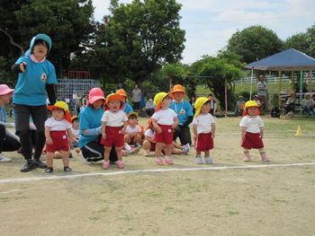 運動会のようす はと組