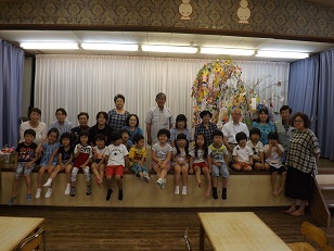まつぐみさん祖父母との集合写真