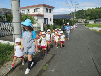 遠足の様子
