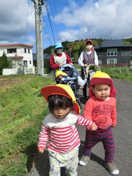 うさぎのお部屋お散歩の様子