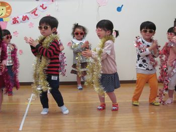 踊りの様子（もも）