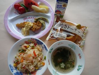 給食の様子