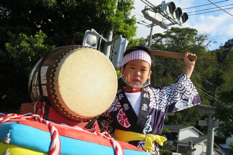 みこし巡行