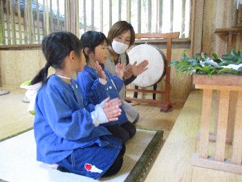参拝の様子