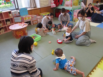 ベビーちゃんたちの遊びの様子