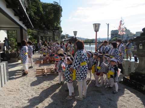 伊万里神社