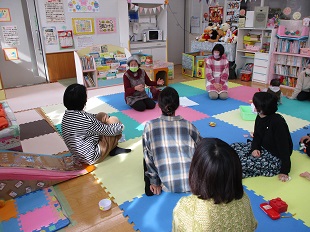 ママたちの質問に答えるせんせい