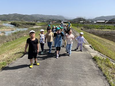 3月18