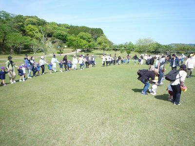 親子遊戯をしているところです