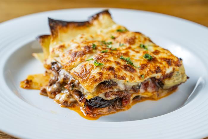 伊万里牛のミートラザニア
