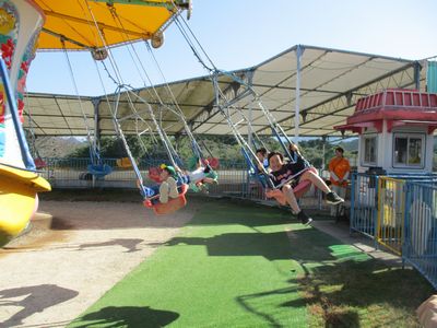 まつ組さんです